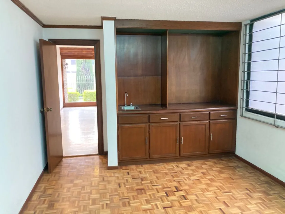 Estudio en planta baja Casa Venta Arboledas CDMX